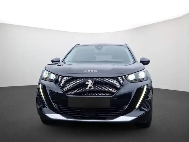 Peugeot 2008 view 3