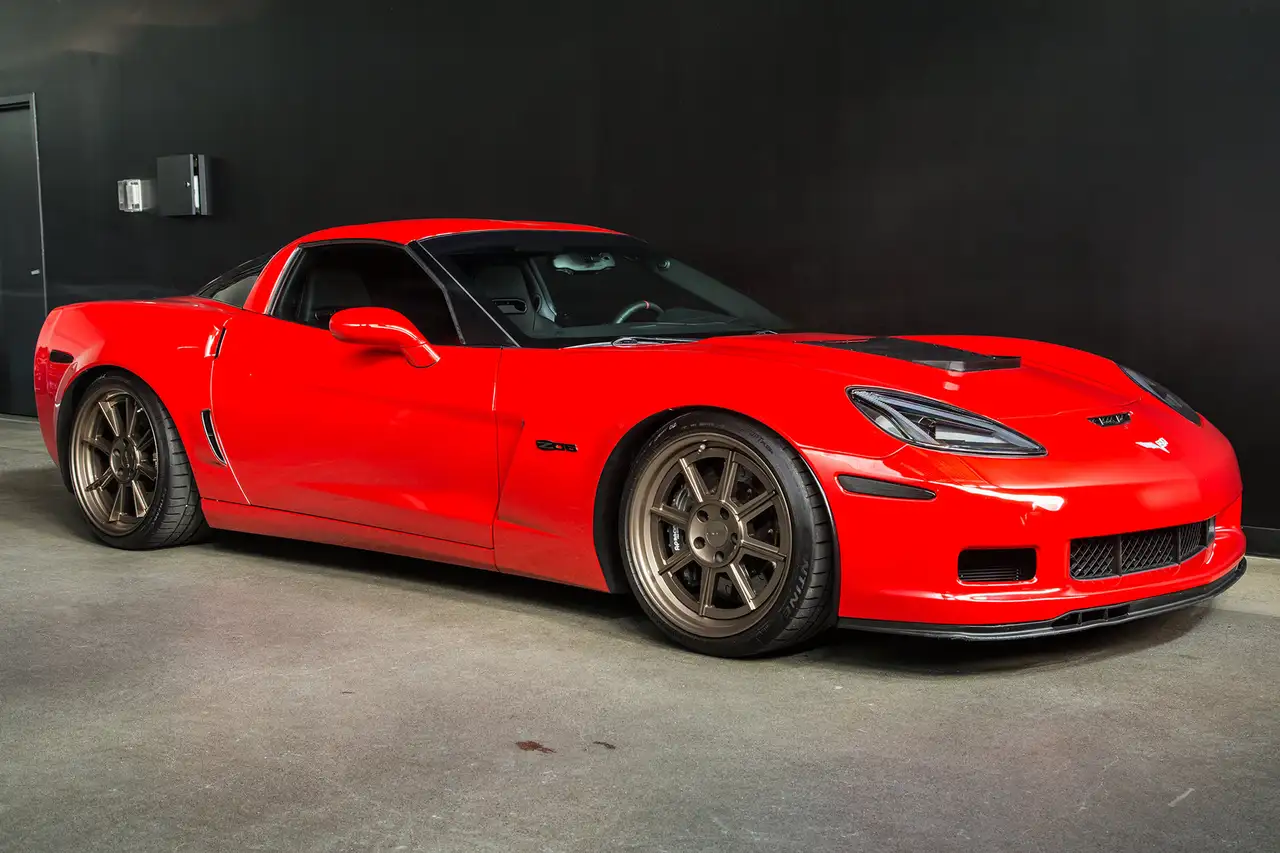 Chevrolet Corvette photo Chevrolet Corvette