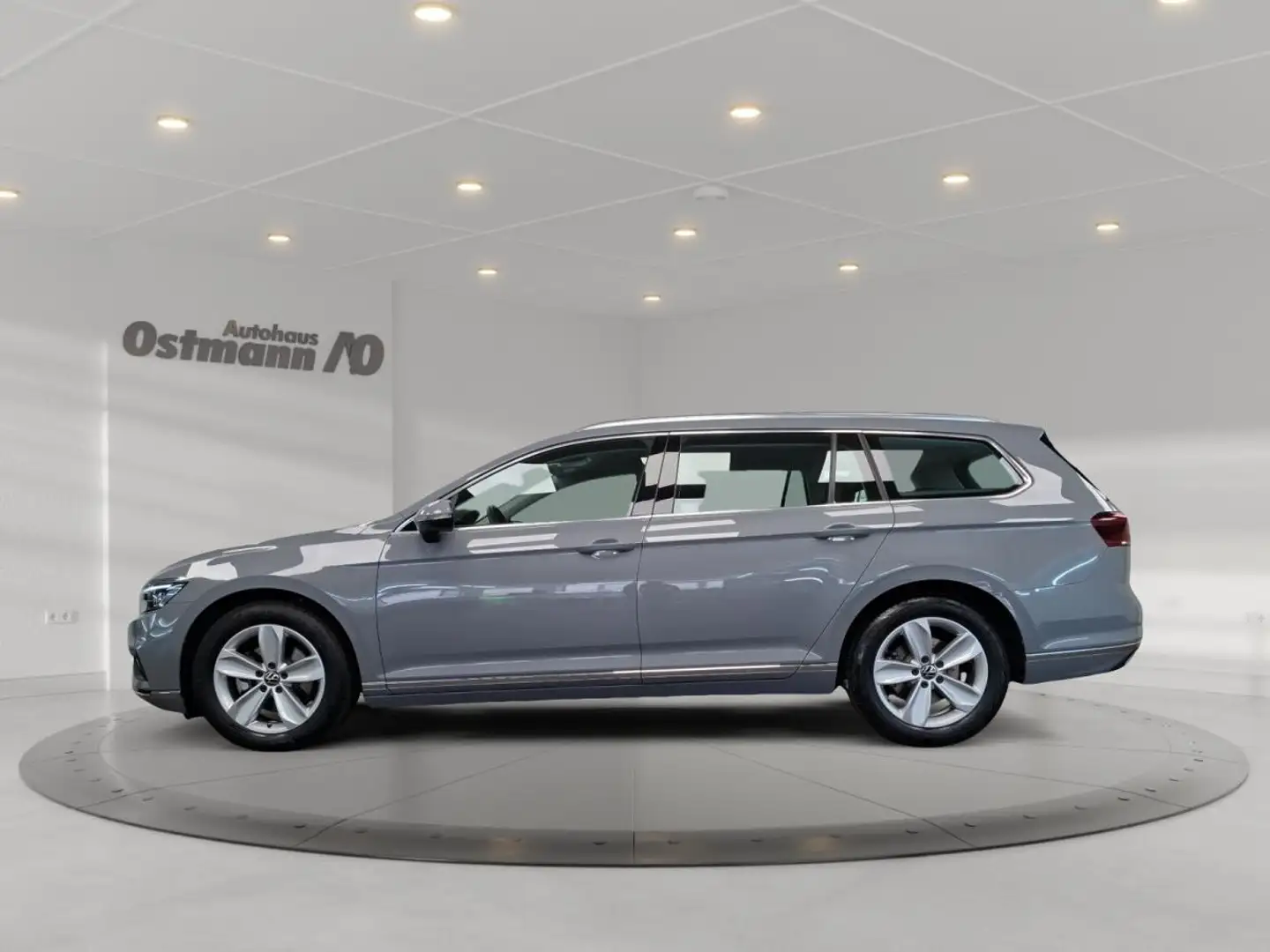 Volkswagen Passat Variant 2.0 TDI AHK Matrix RFK Navi Grau - 2