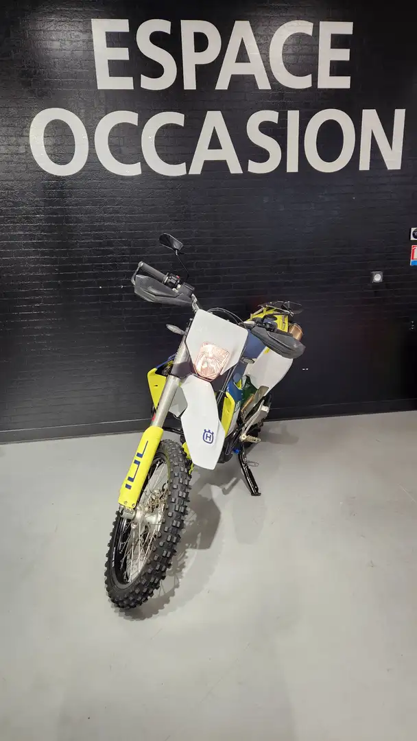 Husqvarna 701 Enduro Blanc - 2