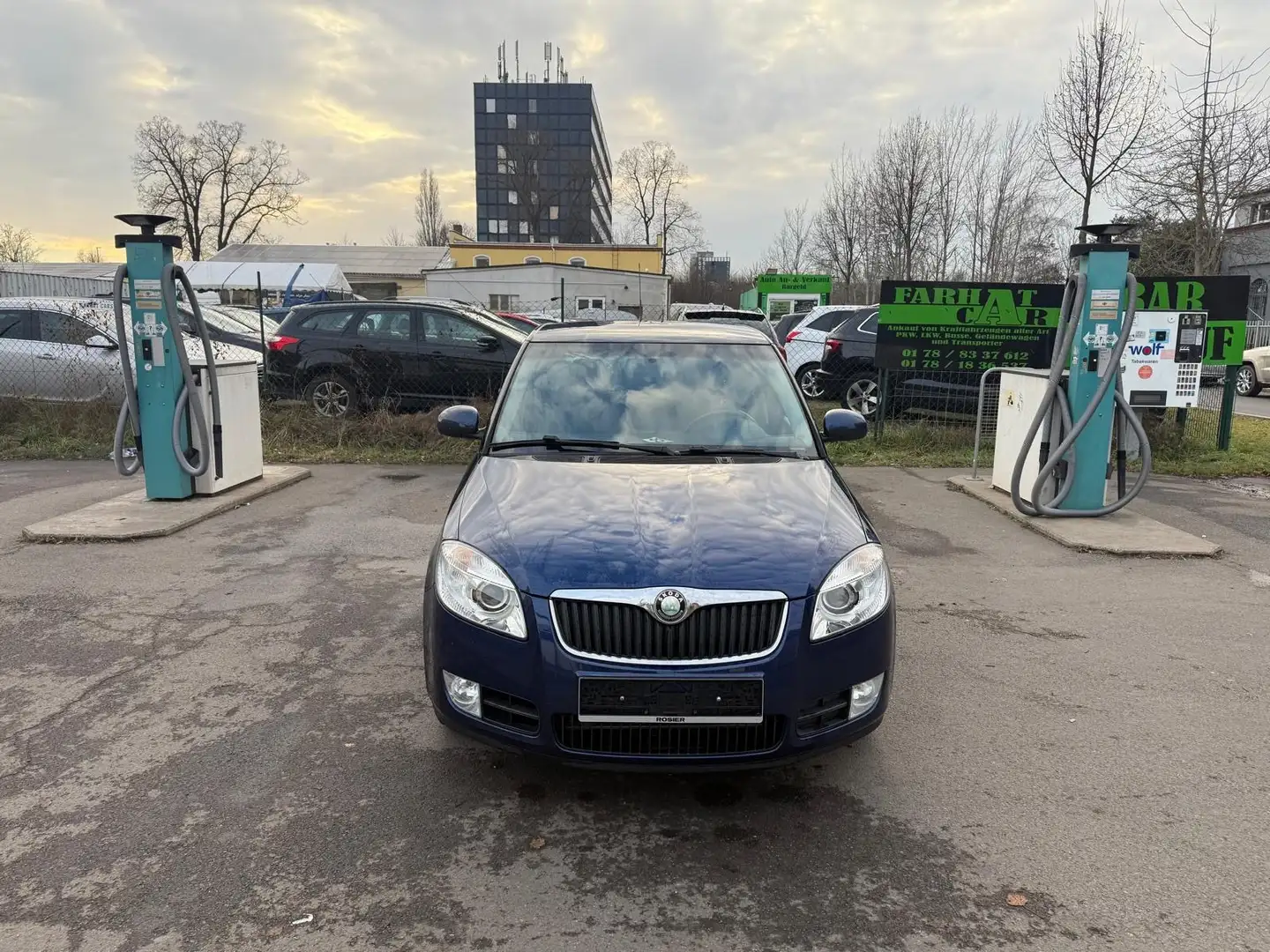 Skoda Fabia Fabia 1.2 HTP COOL Edition Blau - 2