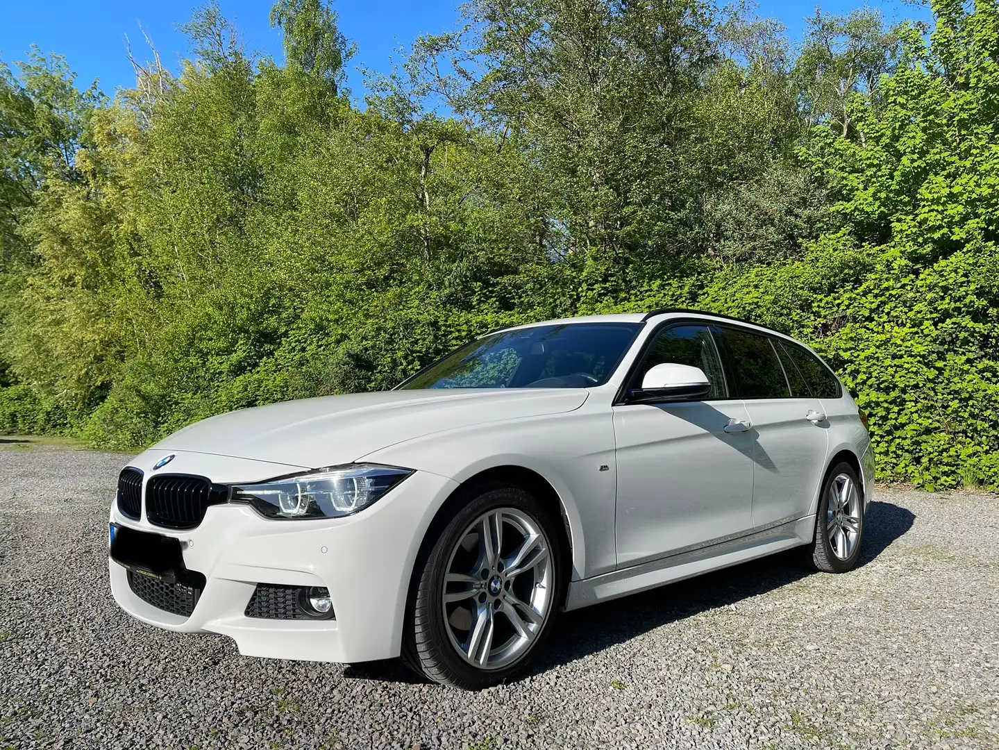 BMW 320 320d Touring xDrive Aut. Edition M Sport Shadow Weiß - 1