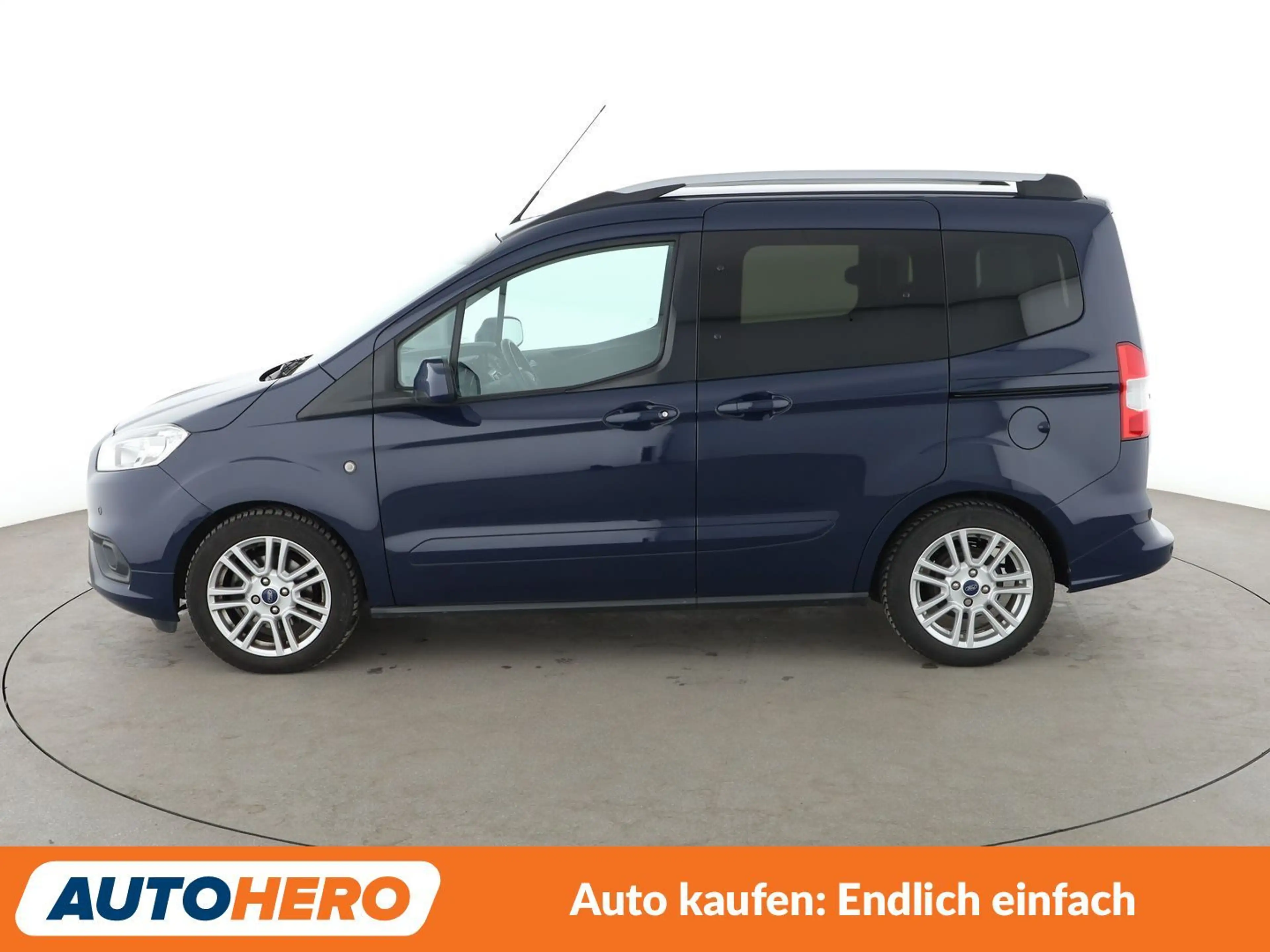 Ford Tourneo 1.0 EcoBoost Titanium *NAVI*TEMPO*PDC* — photo 3