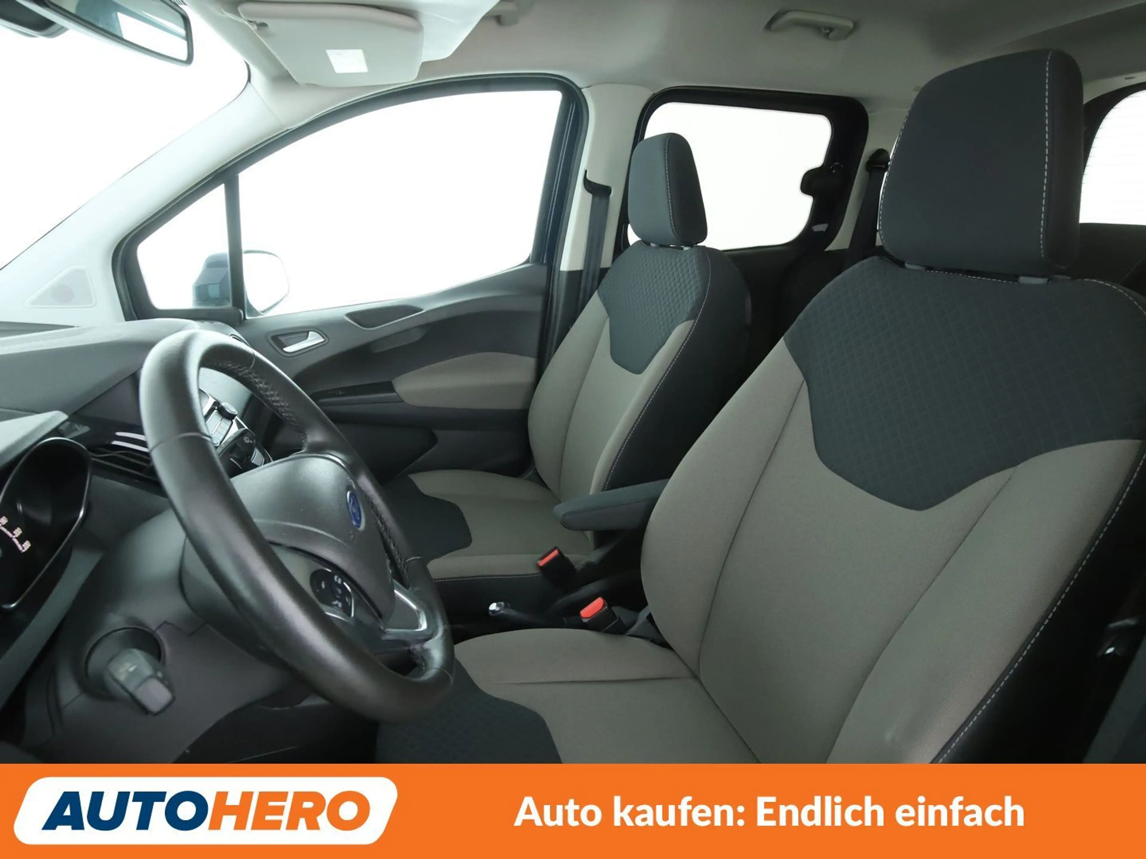 Ford Tourneo 1.0 EcoBoost Titanium *NAVI*TEMPO*PDC* — photo 10