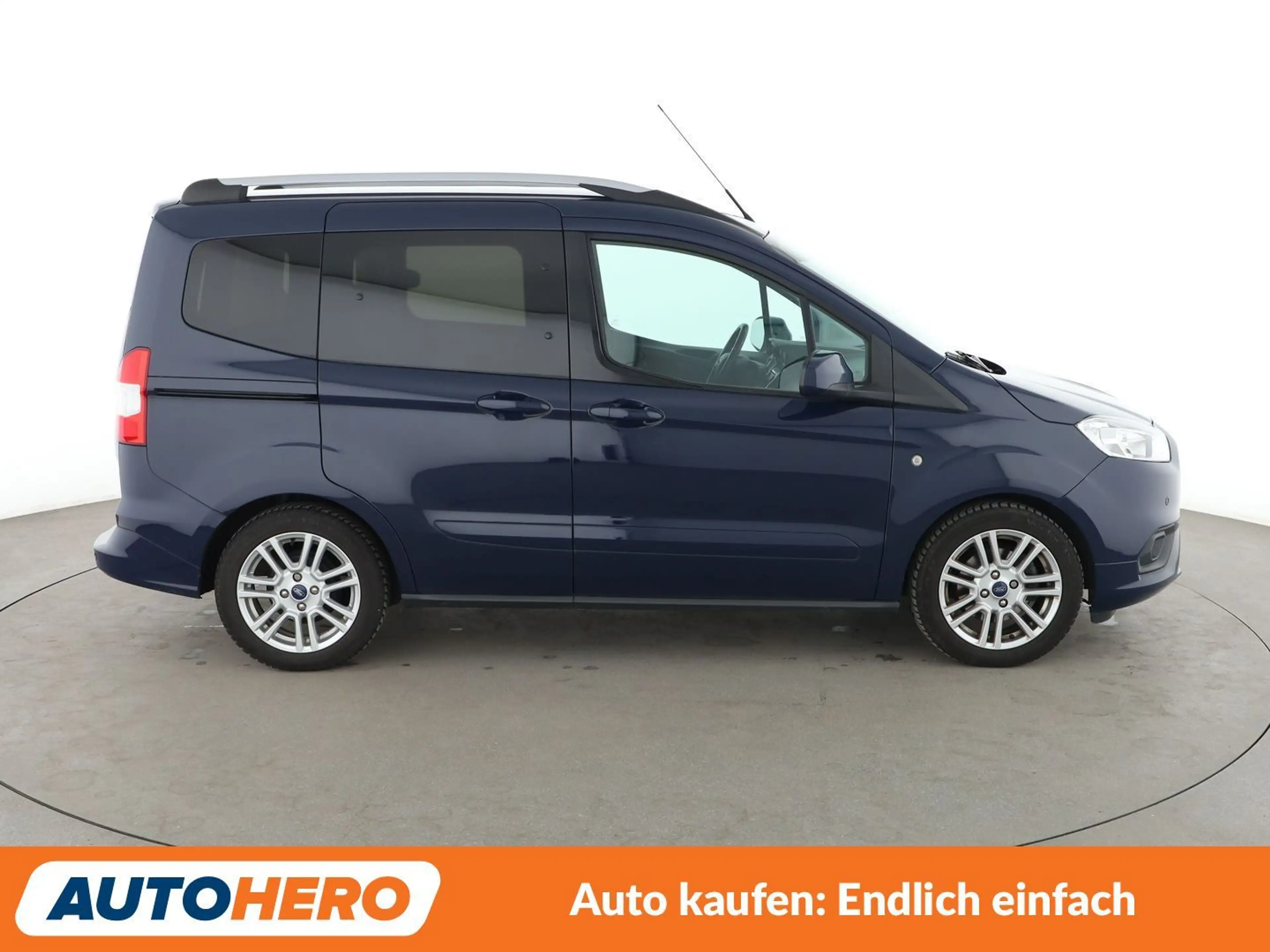 Ford Tourneo 1.0 EcoBoost Titanium *NAVI*TEMPO*PDC* — photo 7