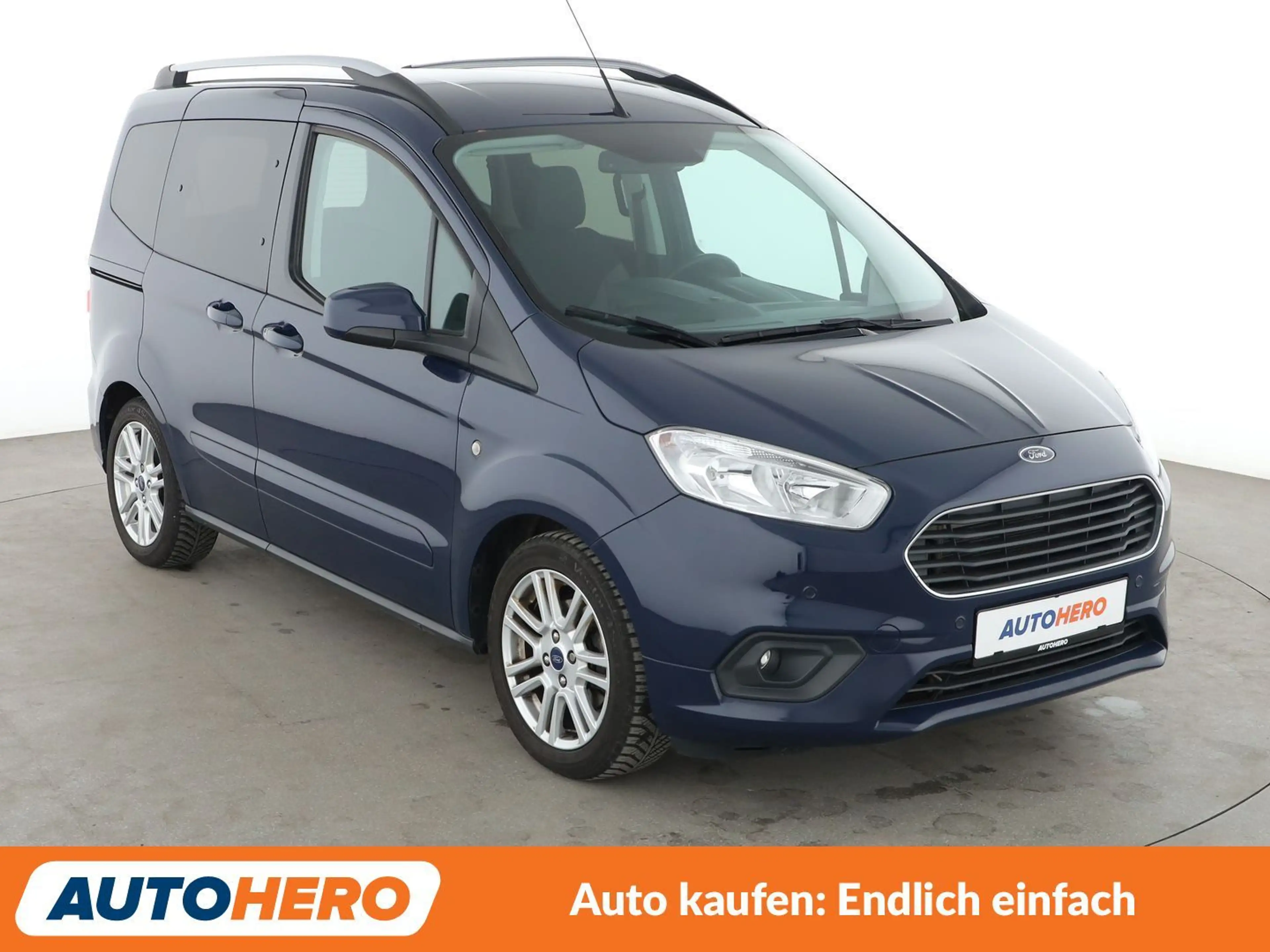 Ford Tourneo 1.0 EcoBoost Titanium *NAVI*TEMPO*PDC* — photo 8