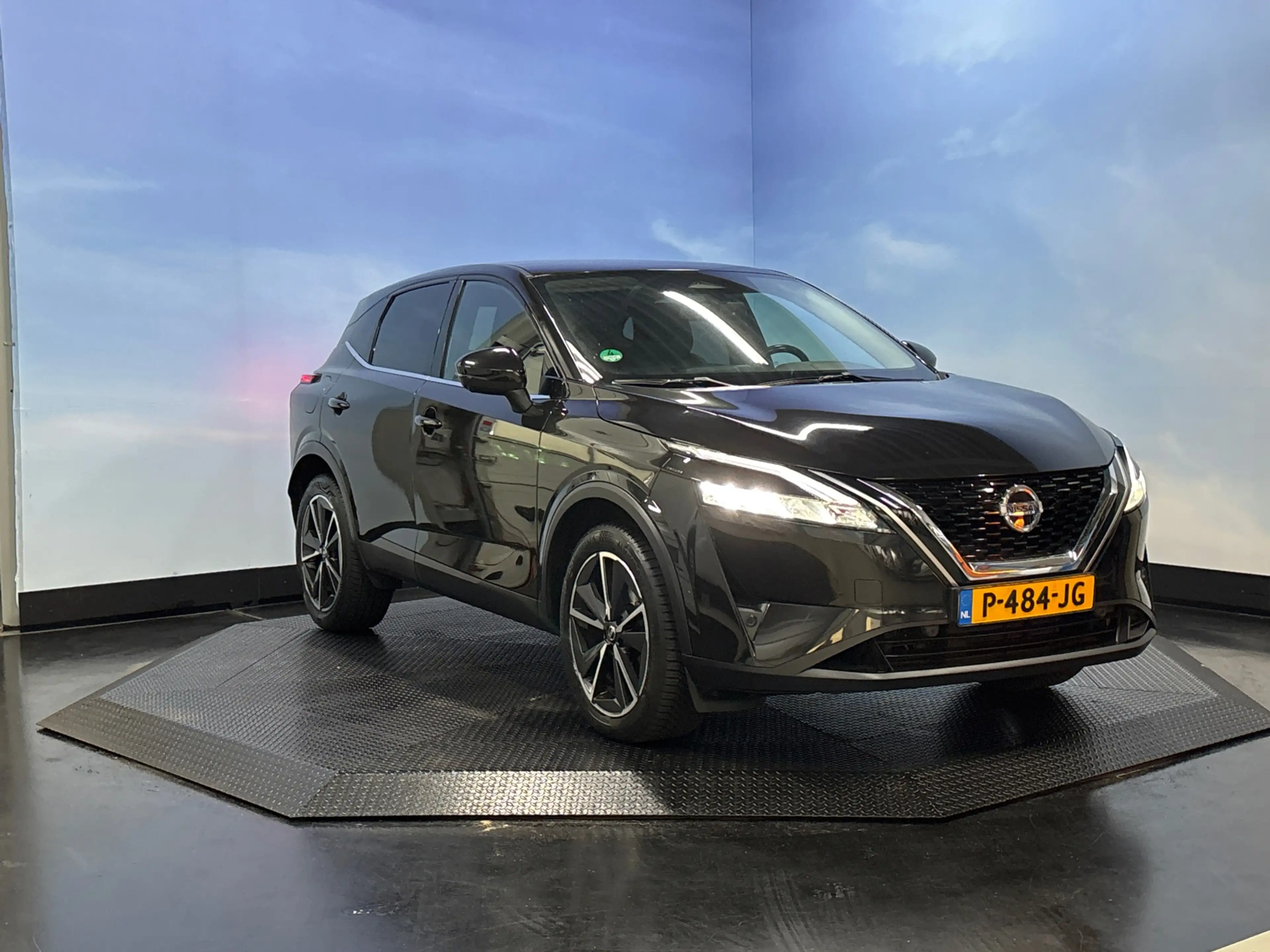 Nissan Qashqai 1.3 MHEV N-Style Camera 360, Carplay — photo 7