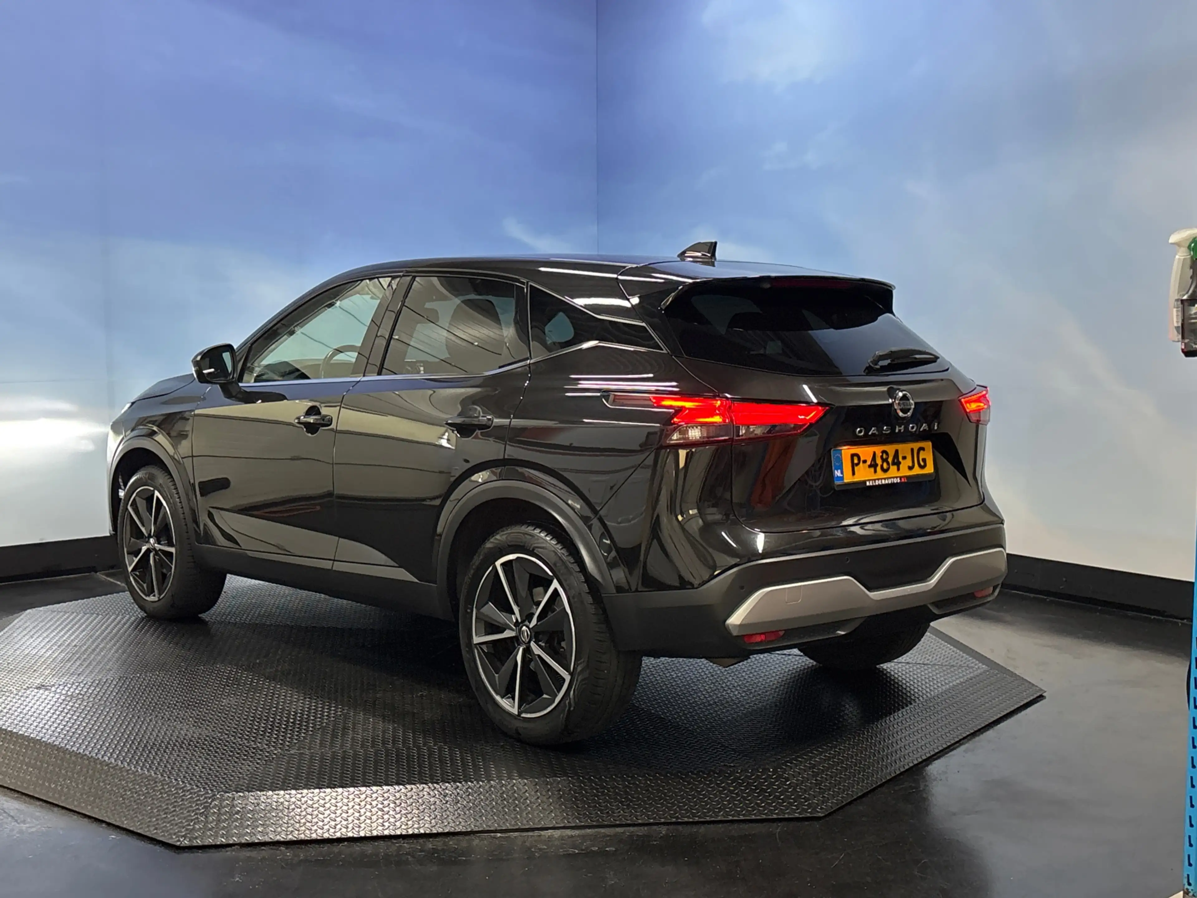 Nissan Qashqai 1.3 MHEV N-Style Camera 360, Carplay — photo 12