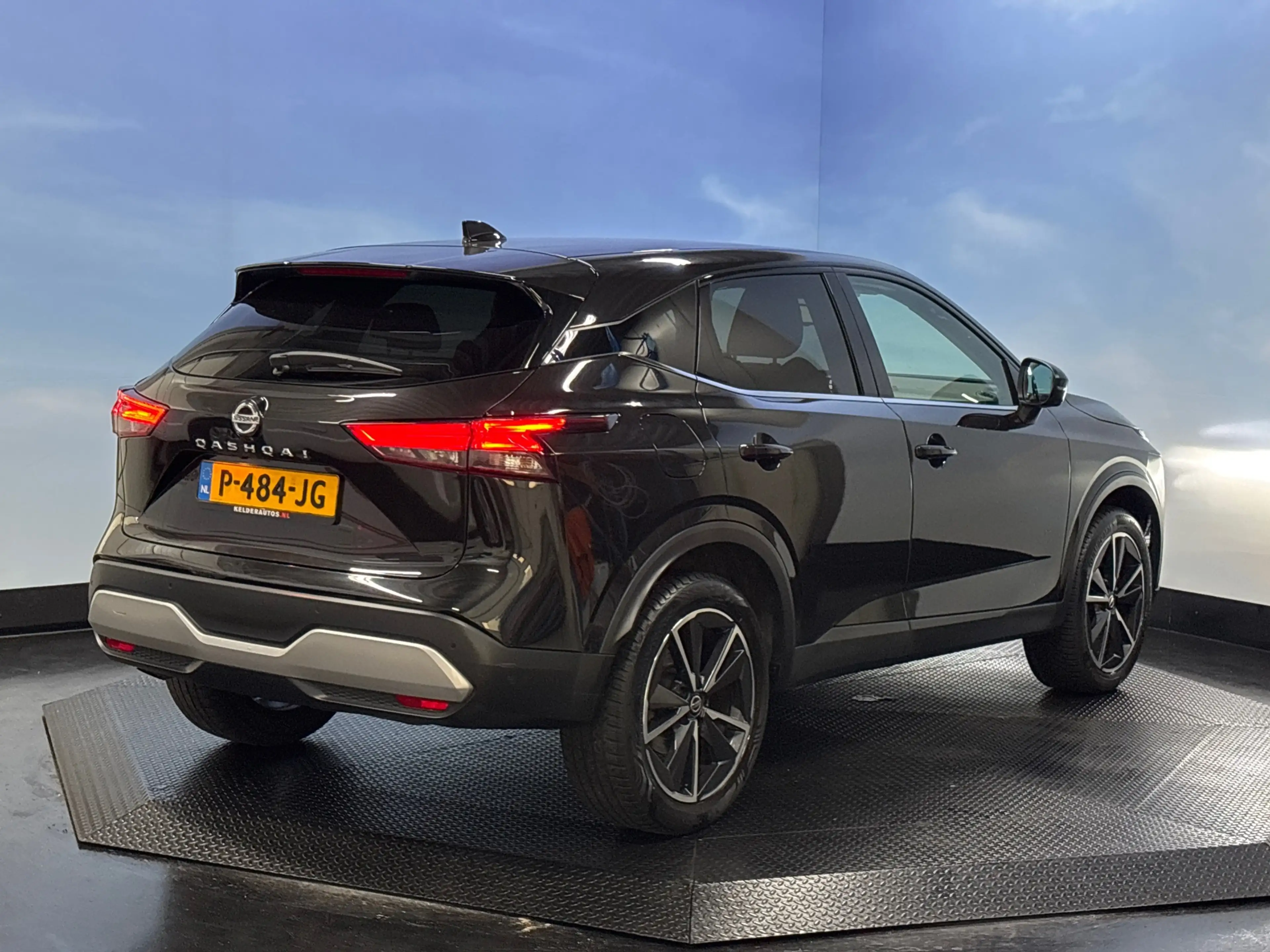 Nissan Qashqai 1.3 MHEV N-Style Camera 360, Carplay — photo 4