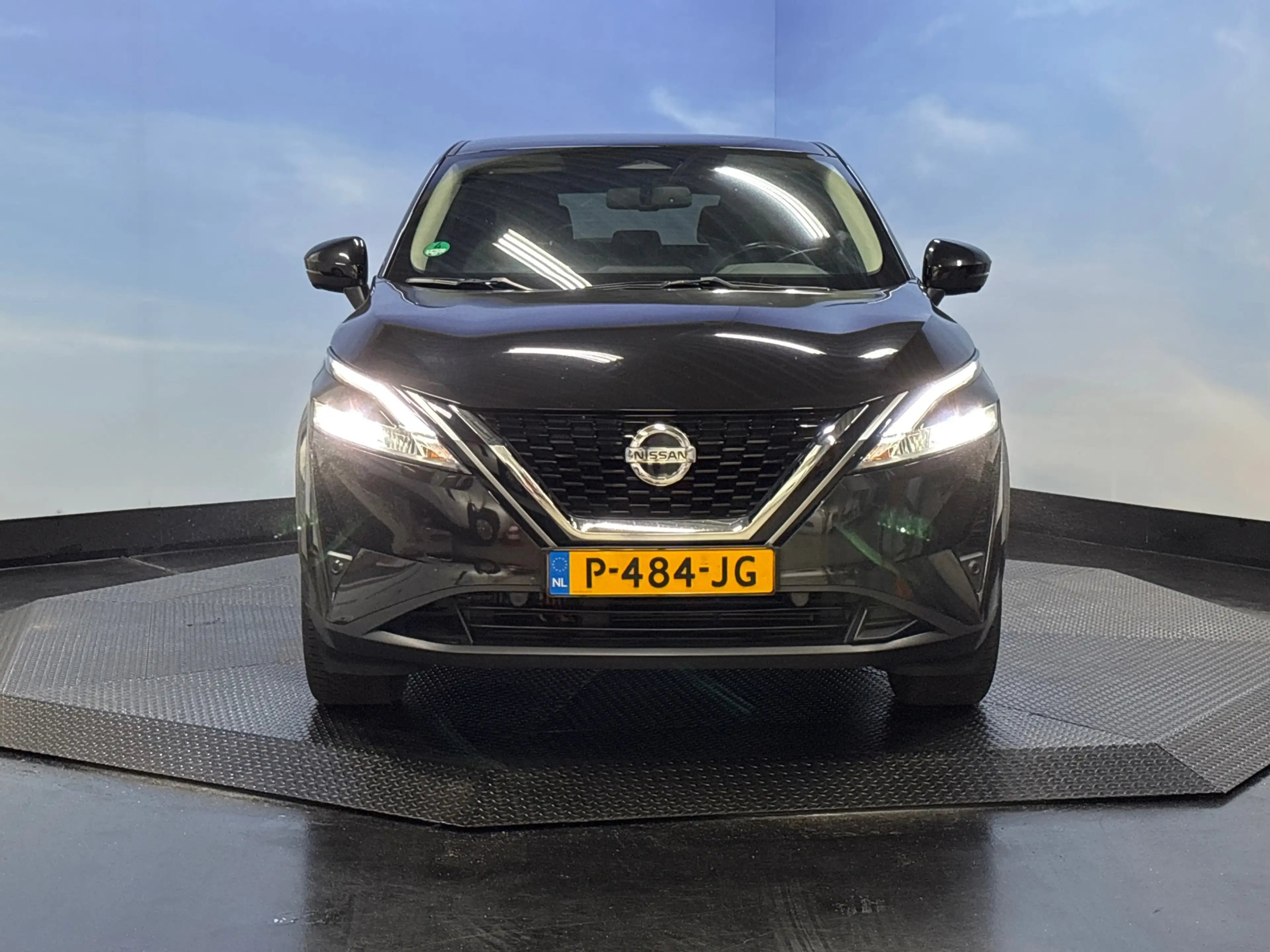 Nissan Qashqai 1.3 MHEV N-Style Camera 360, Carplay — photo 9