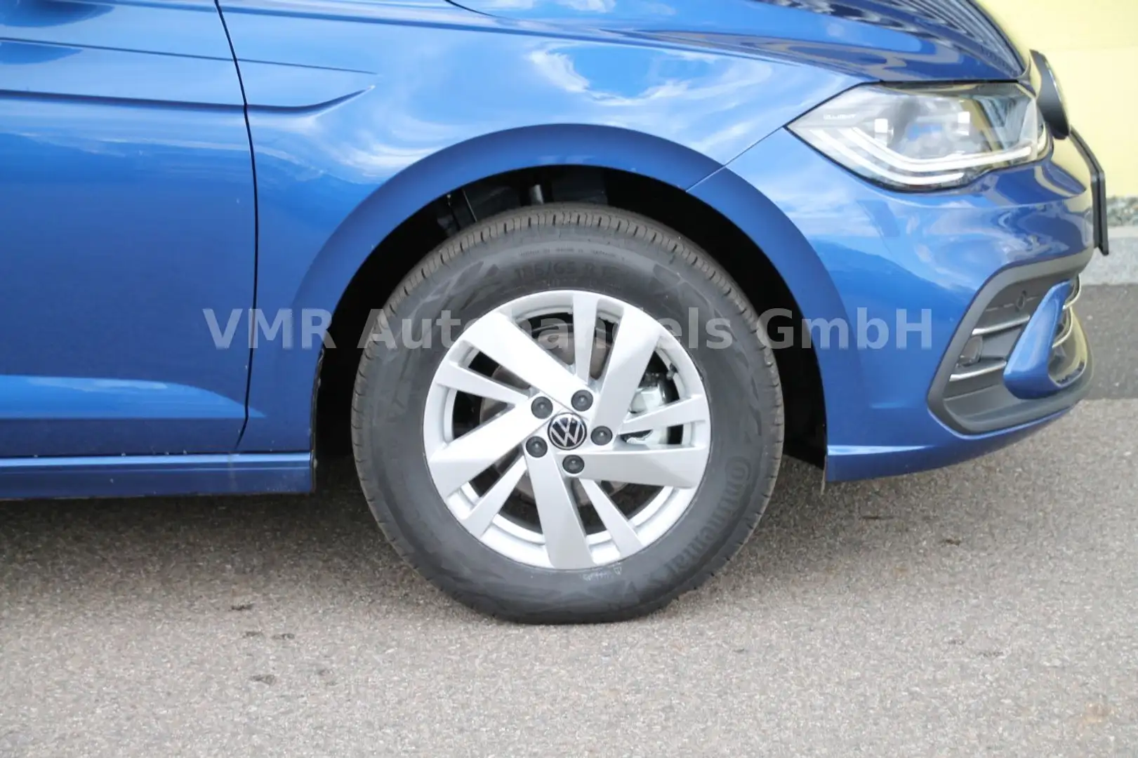 Volkswagen Polo VI 1.0 TSI DSG Style *PDC*APP*4J.Garantie* Blau - 2