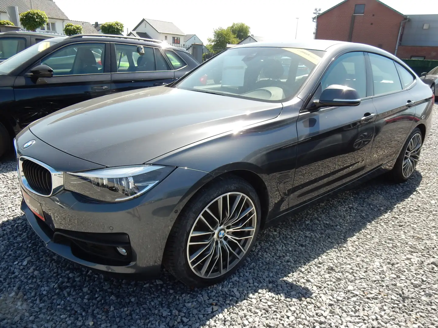 BMW 320 Gran Turismo 190pk sportzetels/gps /camera Gris - 1
