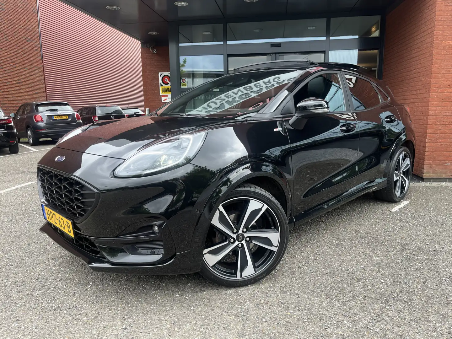 Ford Puma 1.0 EcoBoost Hybrid ST-Line // B&O AUDIO // NAVI / Schwarz - 2