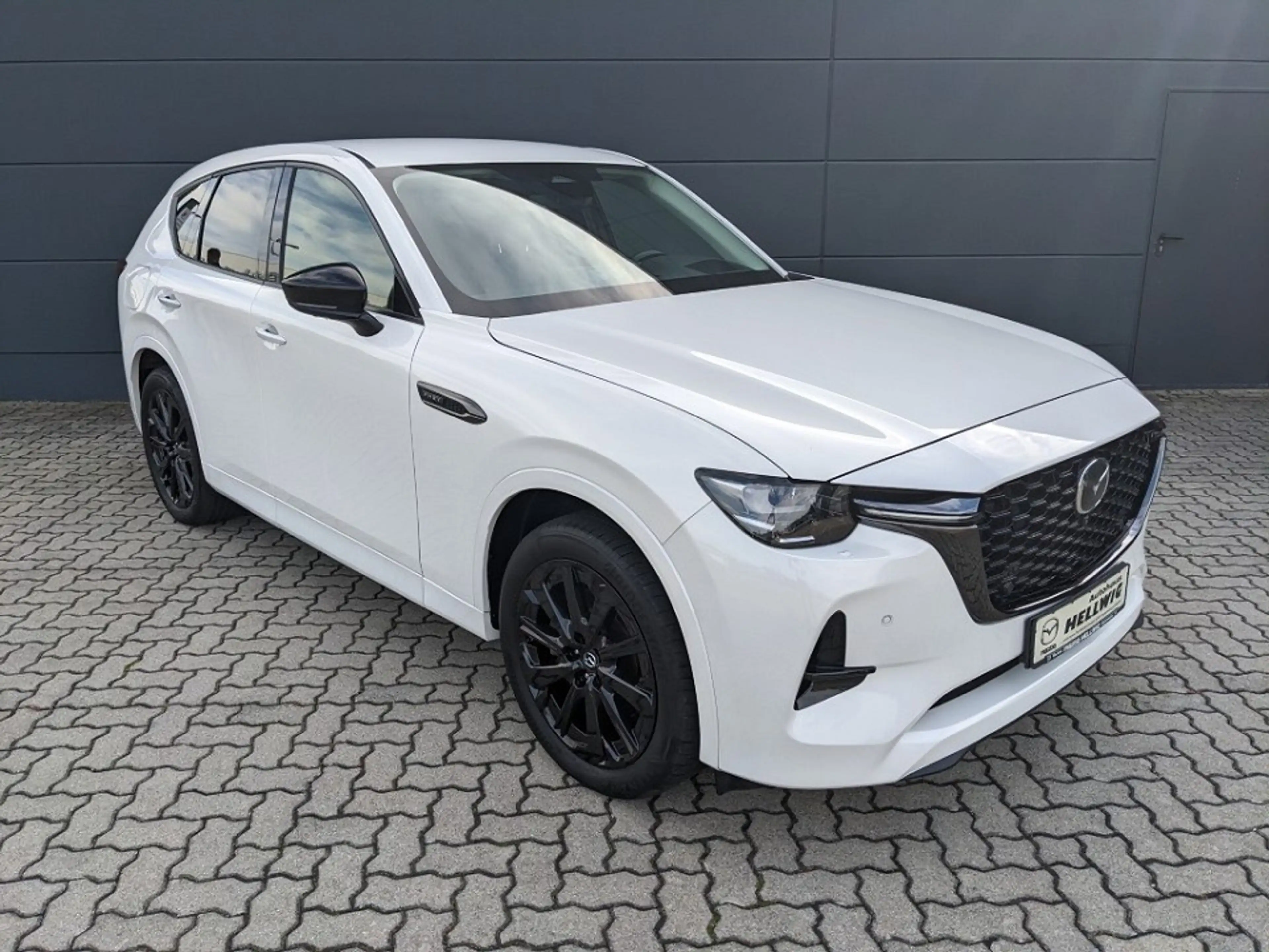 Mazda CX-60 2.5l PHEV AWD Homura alle Pakete AHK Bose 360° Kam — photo 7