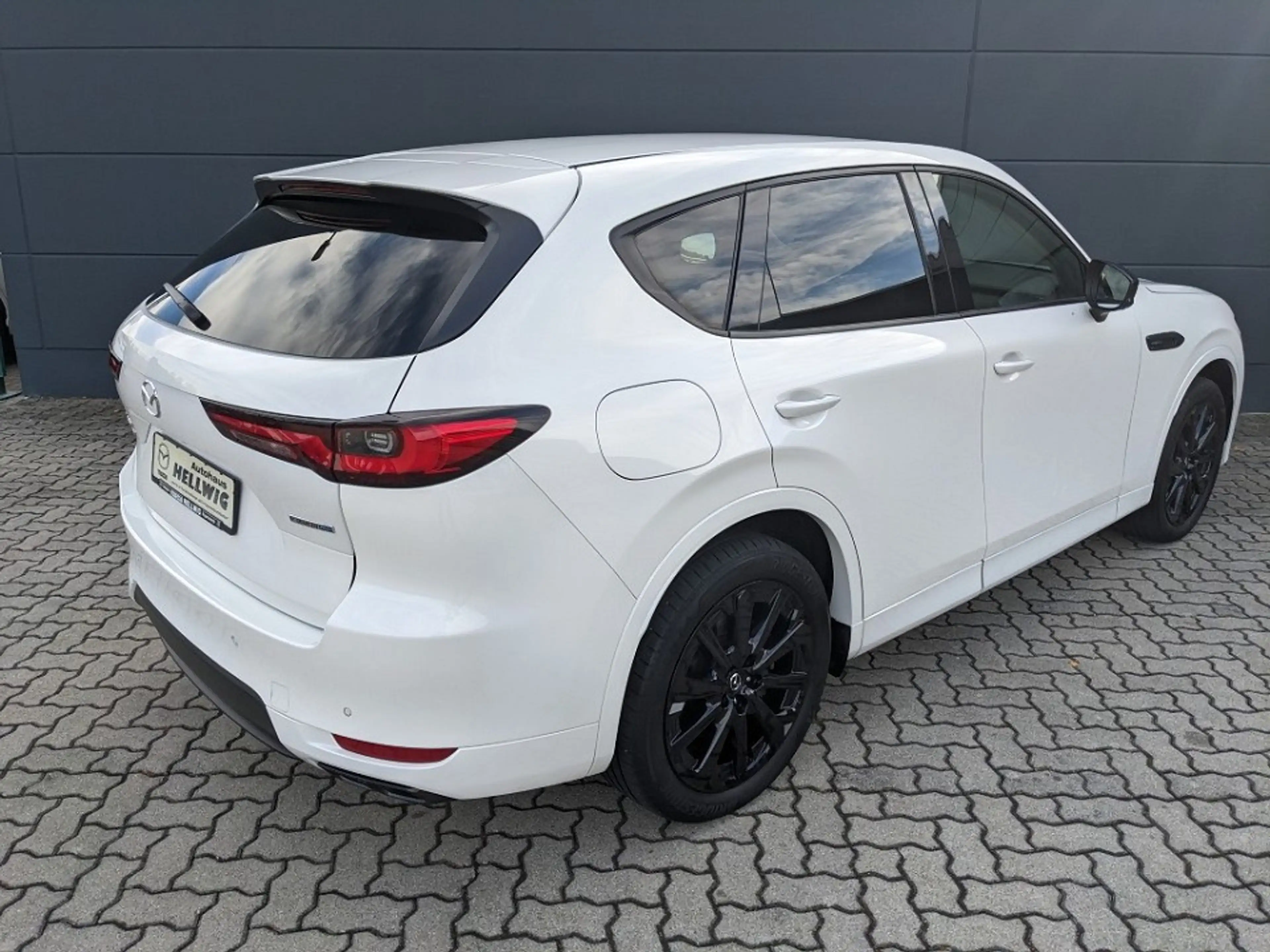 Mazda CX-60 2.5l PHEV AWD Homura alle Pakete AHK Bose 360° Kam — photo 5