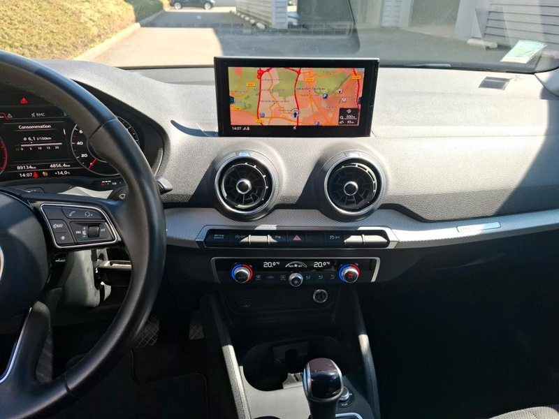 Audi Q2 30 TDI advanced Aut. Navi Kamera LED PDC — photo 6