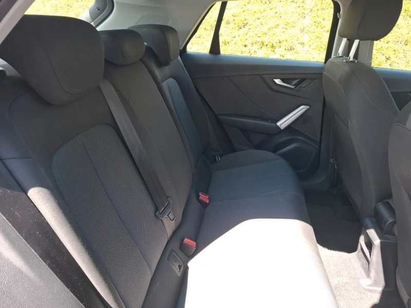 Audi Q2 30 TDI advanced Aut. Navi Kamera LED PDC — photo 7