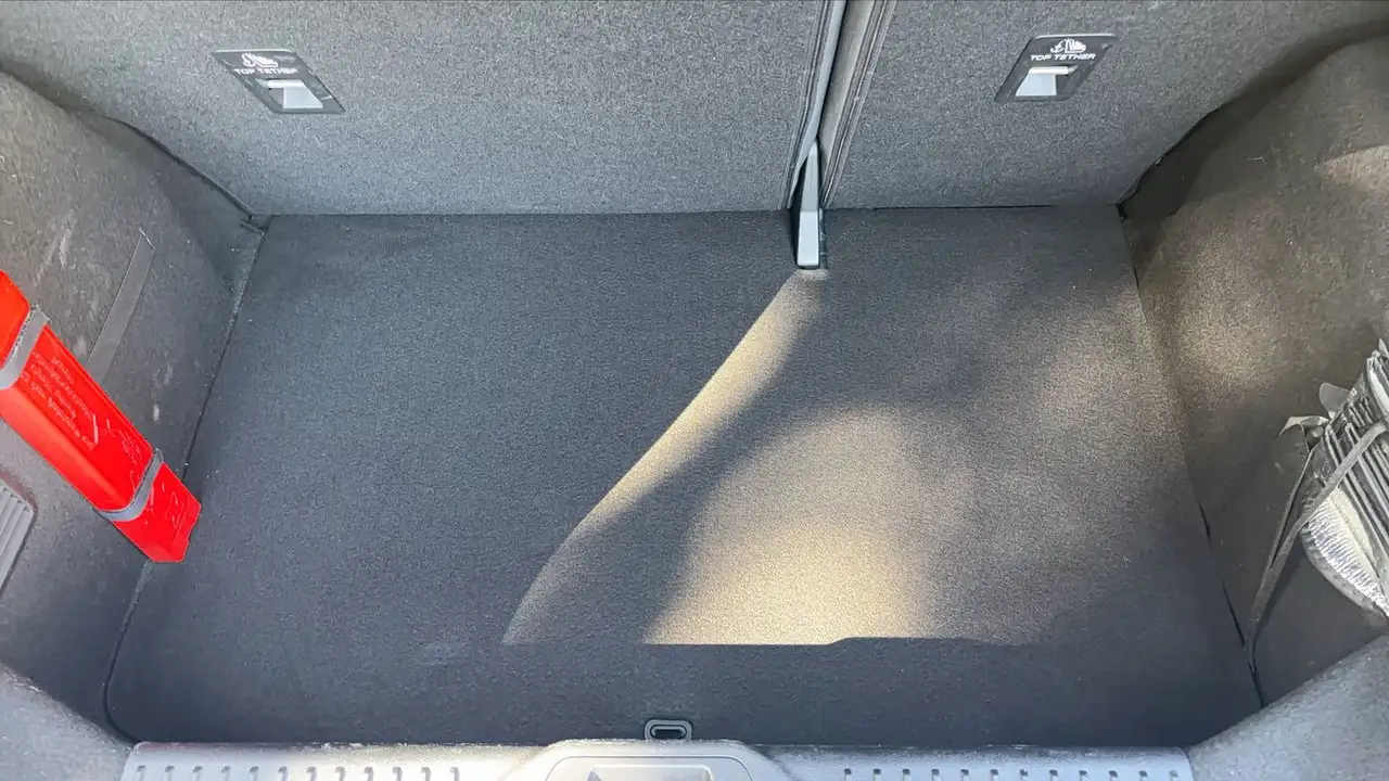 Ford Fiesta 5 portes — photo 14