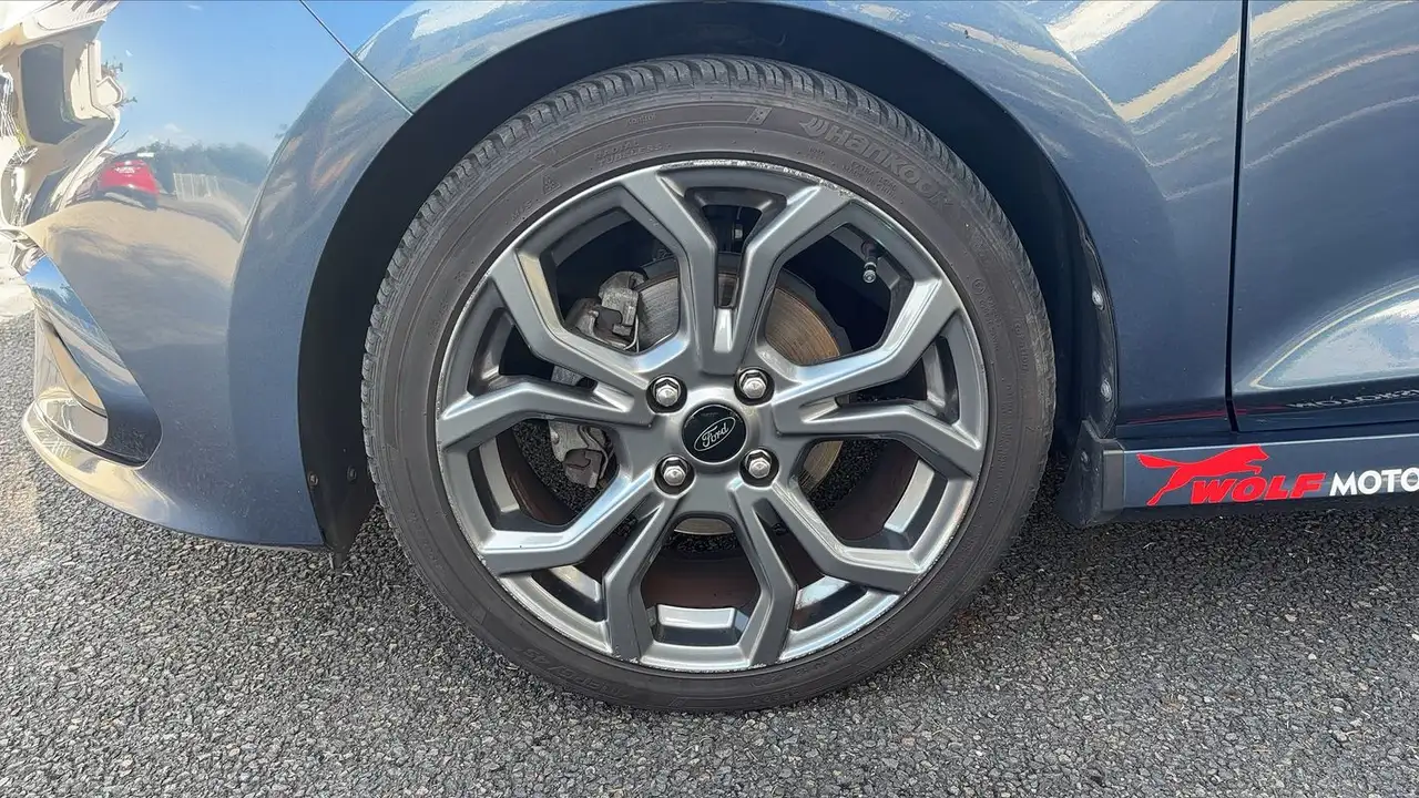 Ford Fiesta 5 portes — photo 18