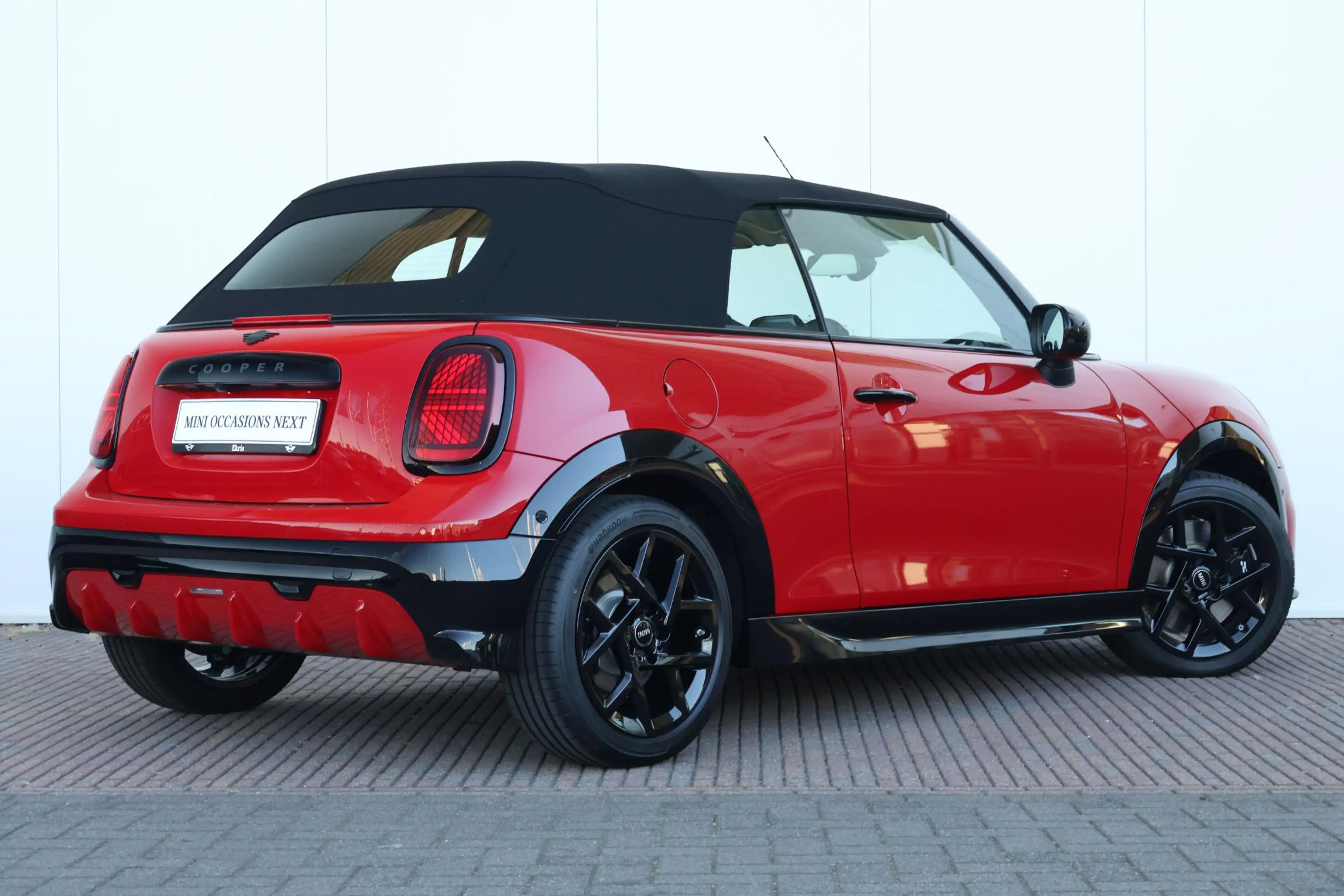 MINI Cooper C Cabrio 2.0 John Cooper Works M | Harman/Kardon Surround S — photo 9