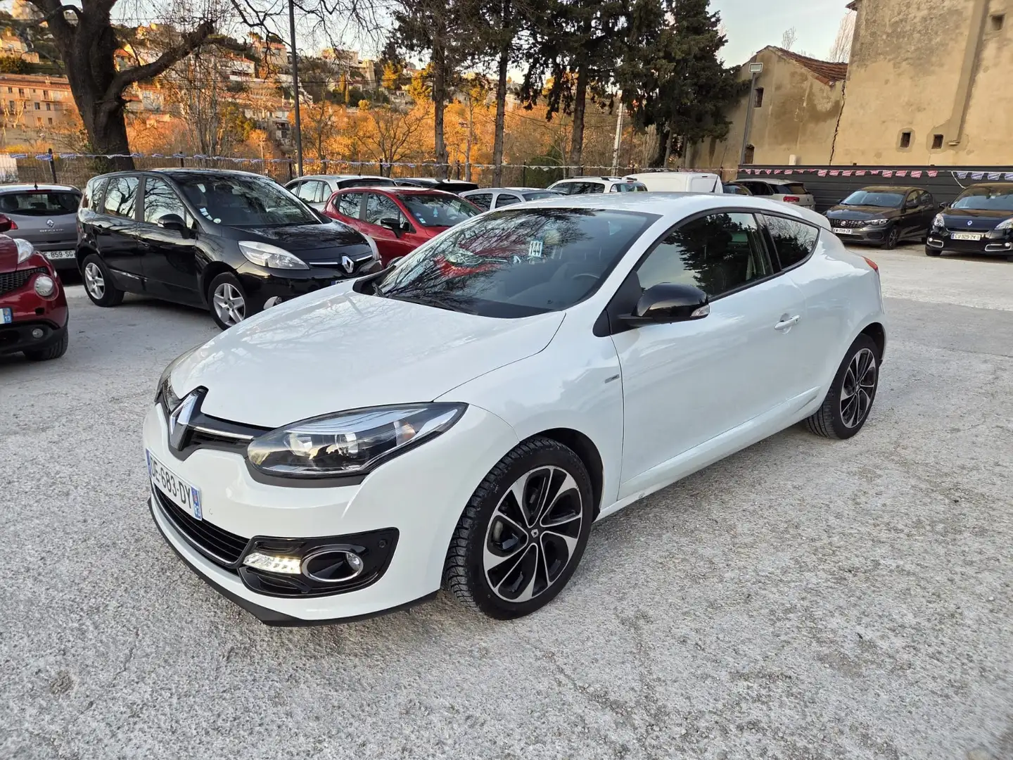 Renault Megane BOSE Edition Weiß - 2