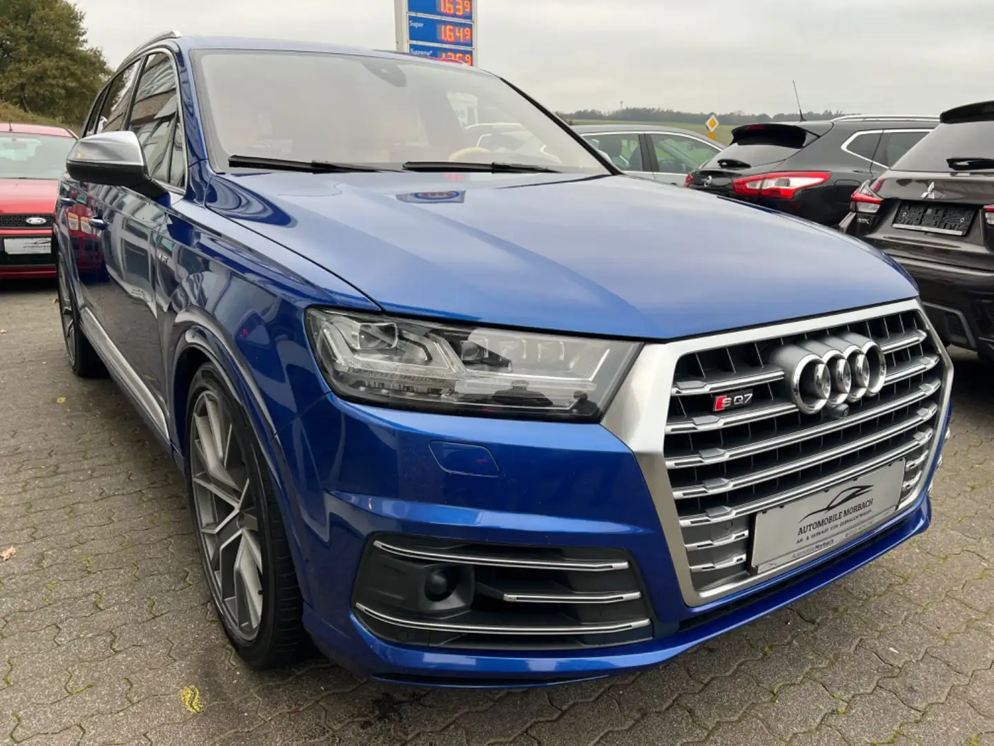 Audi SQ7 EXCLUSIVE*LASER*B&O*AIR*PANO*360°*22 LM*AHK* Bleu - 2