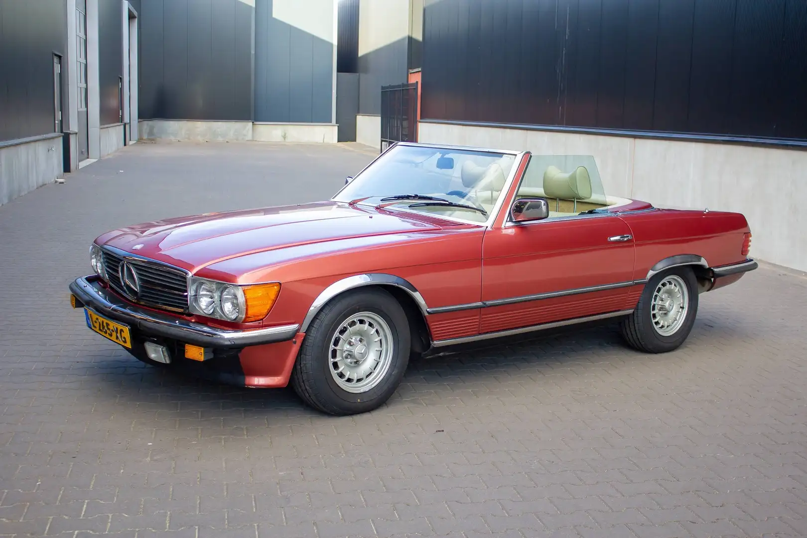 Mercedes-Benz SL 350 SL 350 roadster Bruin - 1