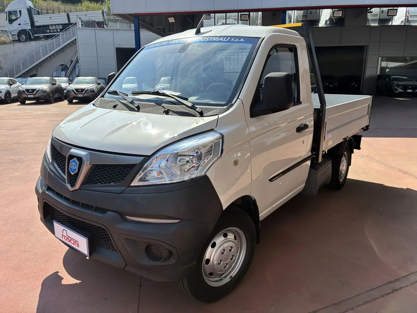 Piaggio Porter Cassone Ribaltabile Weiß - 2