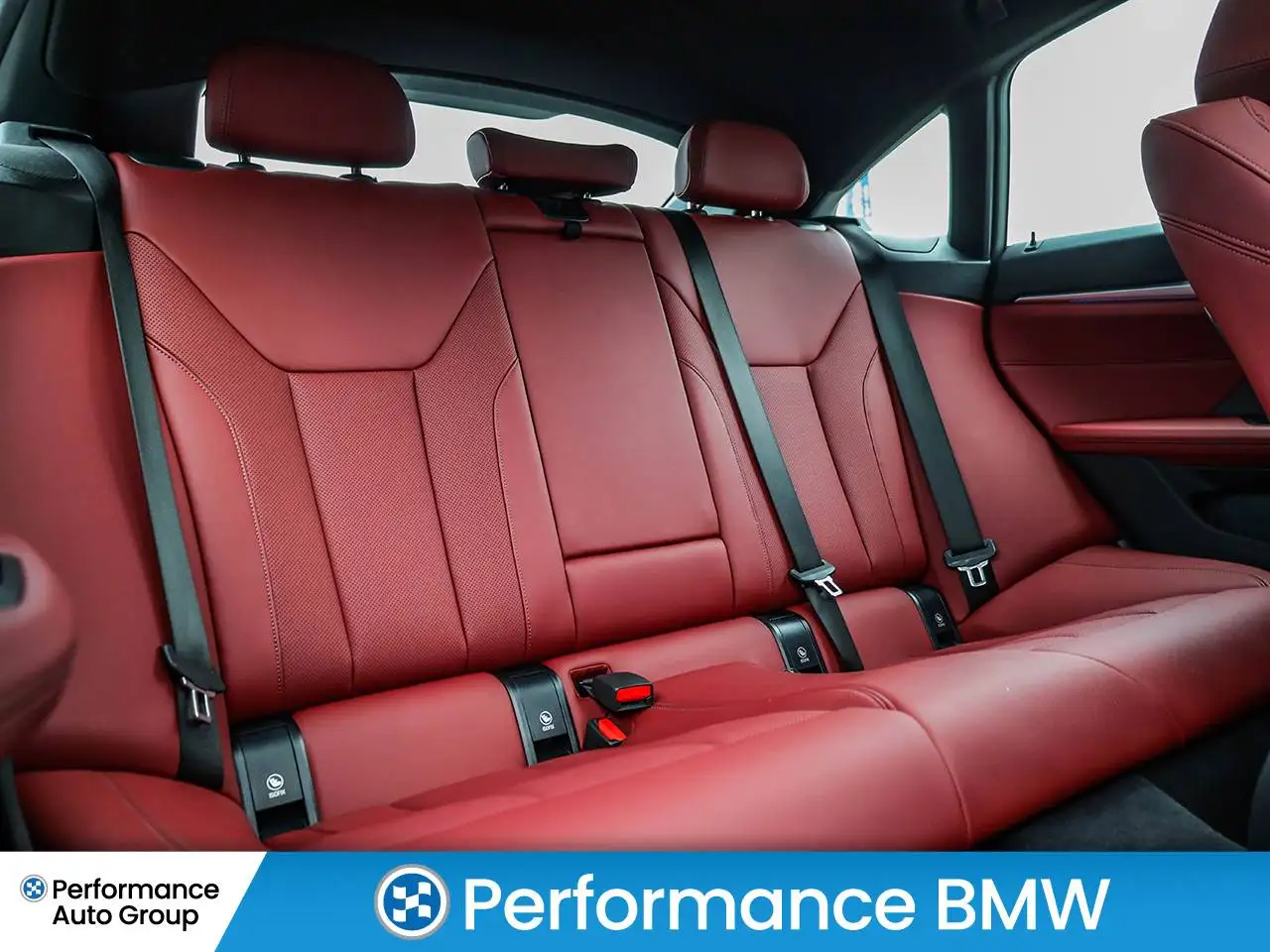 BMW i4 photo BMW i4