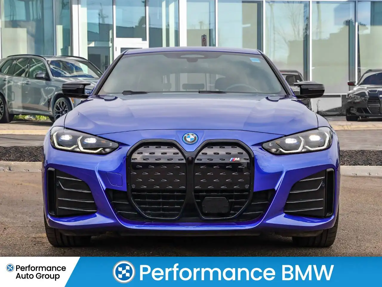 BMW i4 photo BMW i4