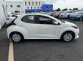 Toyota Yaris 116h Dynamic 5p MY22 Blanc - thumbnail 3