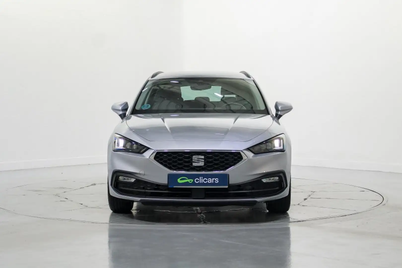 SEAT Leon ST 1.5 TSI S&S Style XS 130 Plateado - 2