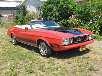 Mustang 5.7 V8 Convertible
