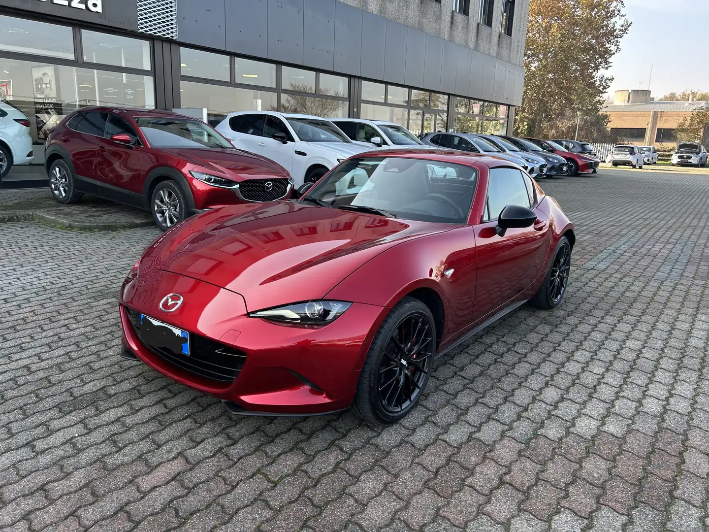 Mazda MX-5 MX-5 IV 2015 RF RF 2.0 Homura Driver Assistance Rosso - 2