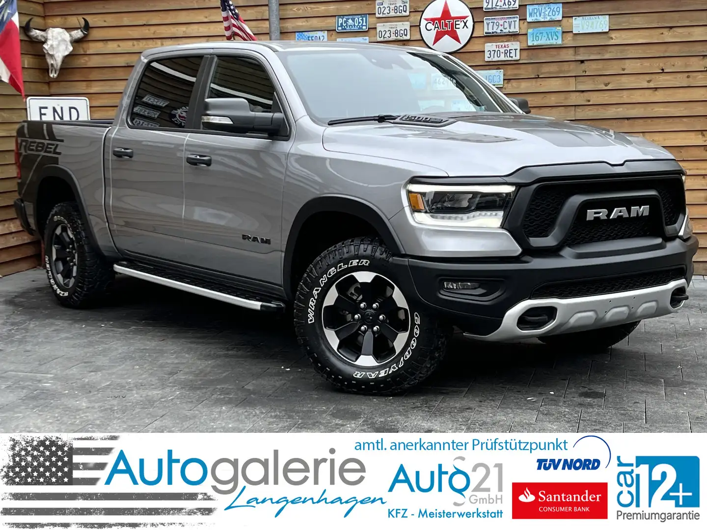 Dodge RAM 1500 REBEL Offroad 4x4 LPG AHK 5,7L eTorque Silber - 1