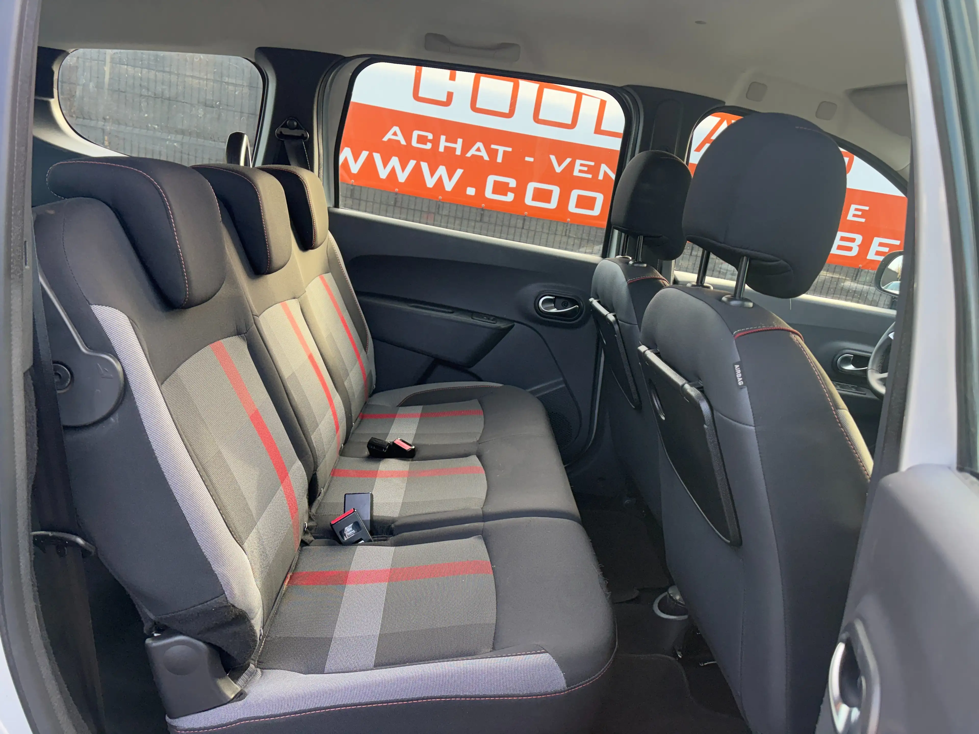 Dacia Lodgy Stepway 1.3 TCe Techroad - EU6D - GARANTIE 1AN - — photo 11