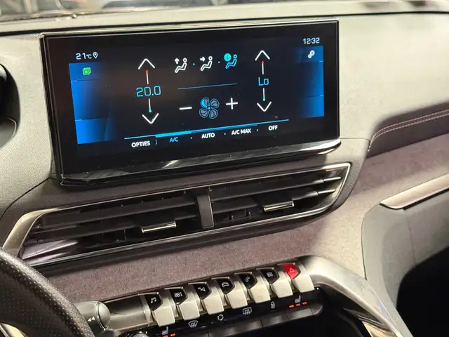 Peugeot 3008 view 19