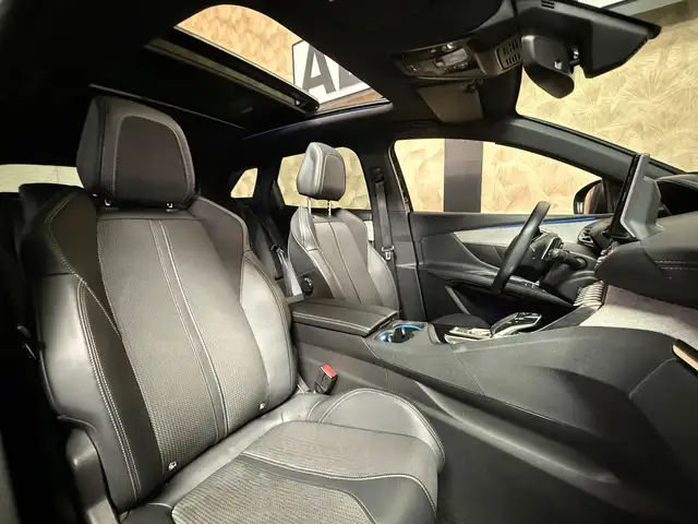 Peugeot 3008 view 11