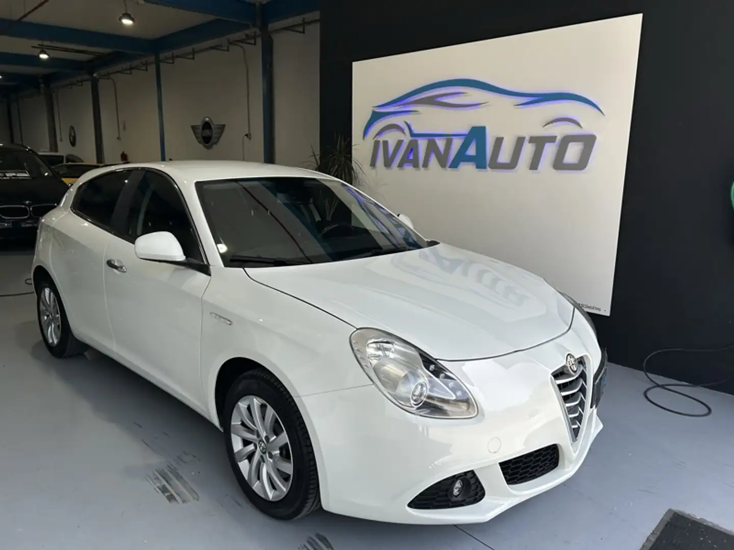Alfa Romeo Giulietta 1.4 TB Collezione TCT 170 Blanco - 1
