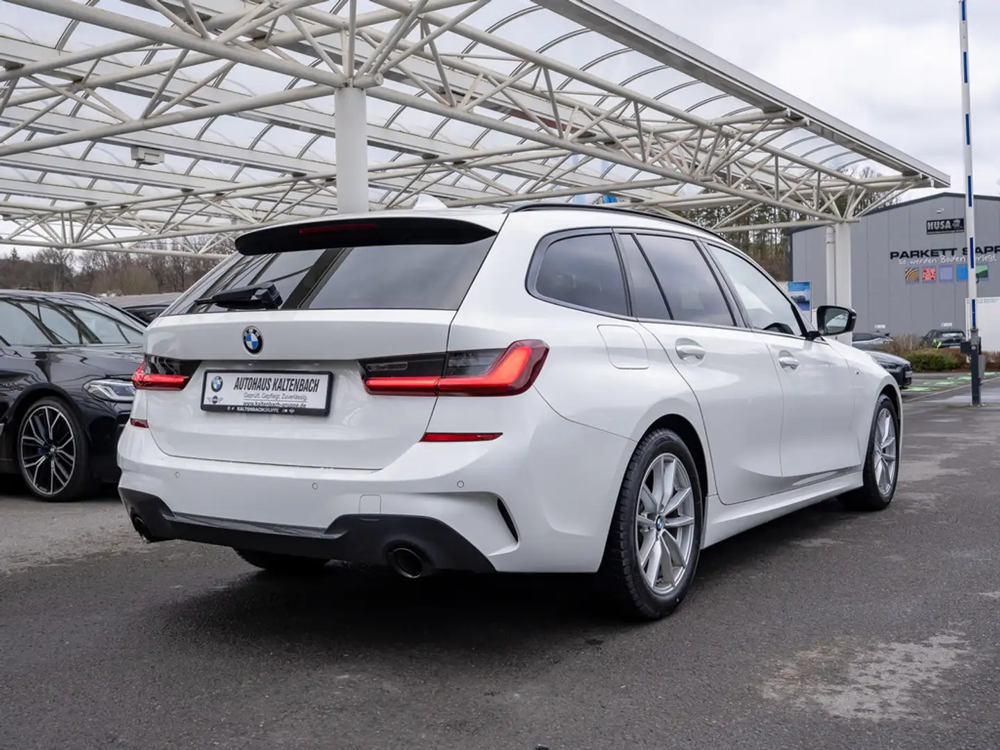 BMW 320 d M-Sport LED W-LAN NAVI SHZ PDC MEMORY Weiß - 2