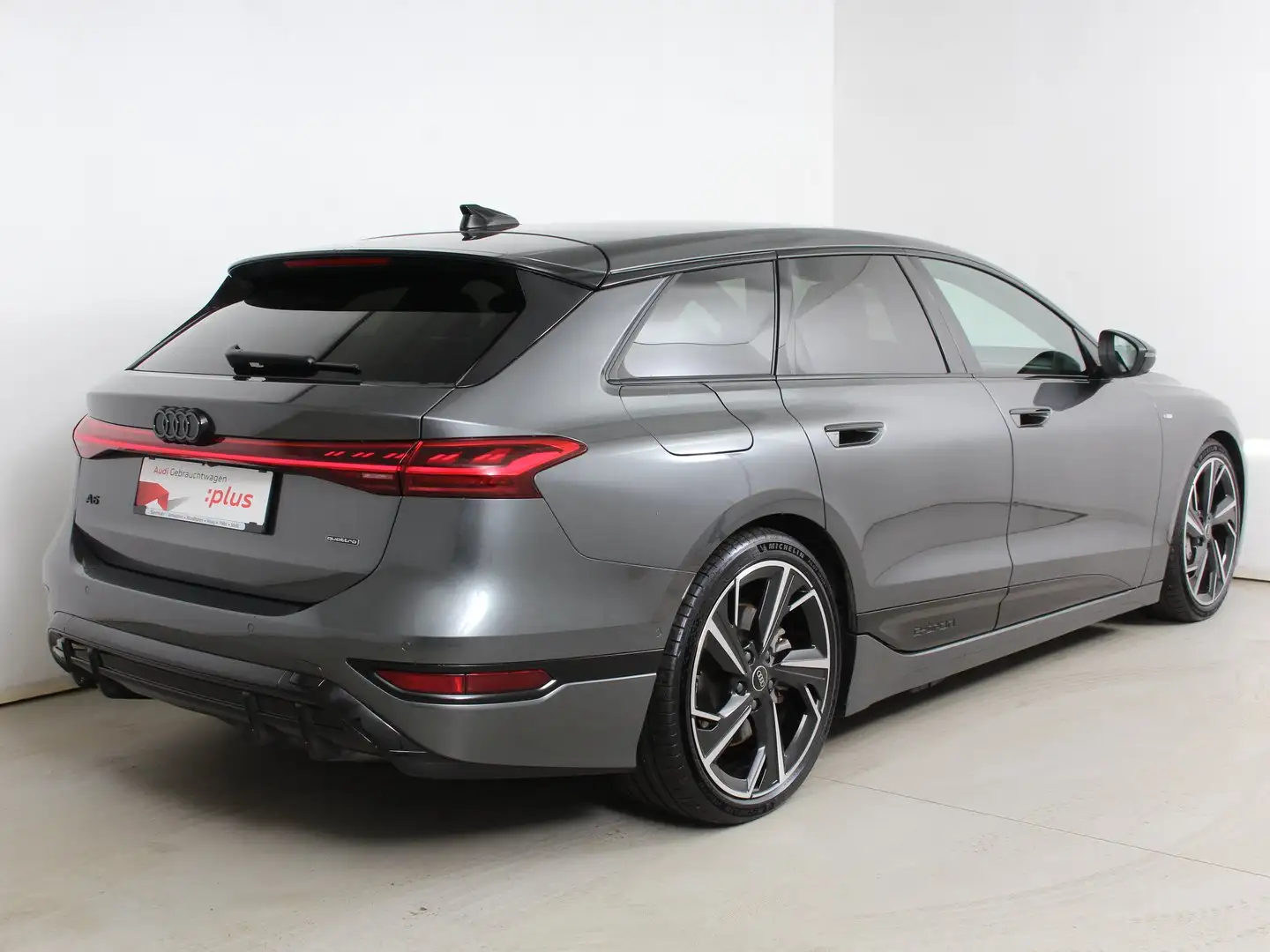 Audi A6 e-tron quattro Grau - 2