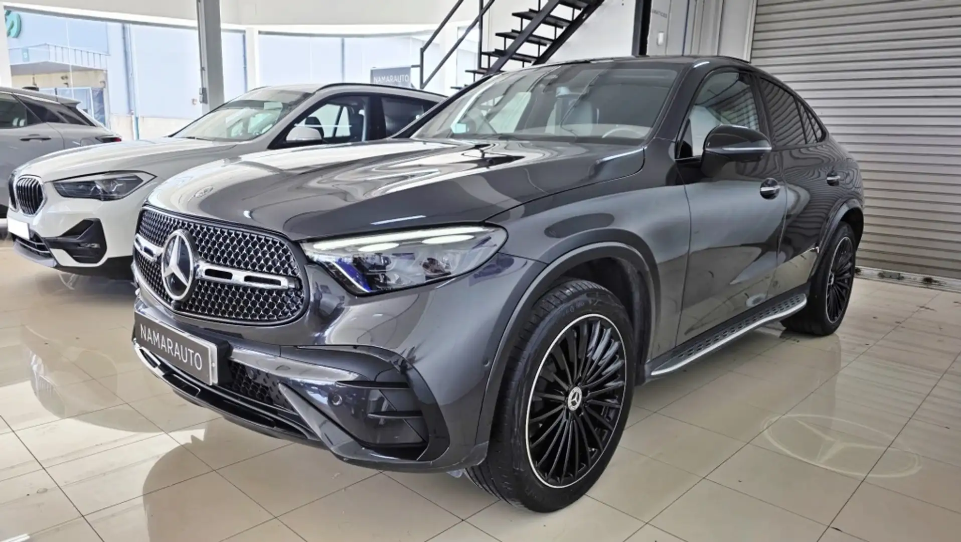 Mercedes-Benz GLC 300 300de 4Matic Gris - 1