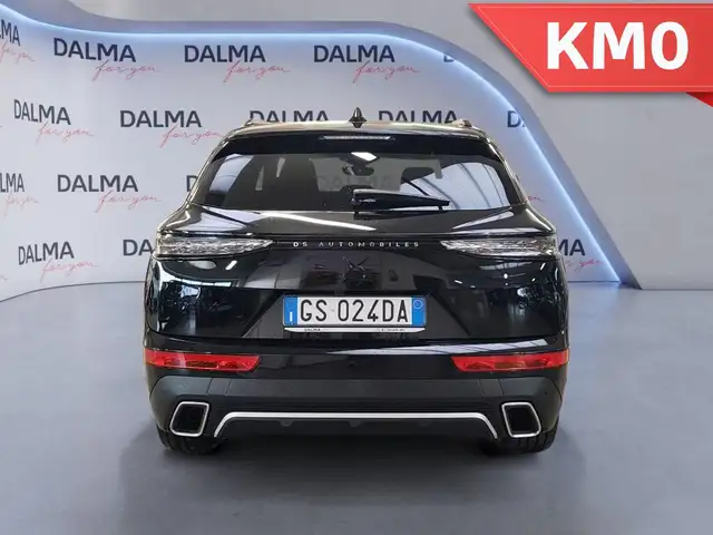 DS Automobiles DS 7 Crossback view 4