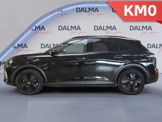 DS Automobiles DS 7 Crossback view 2