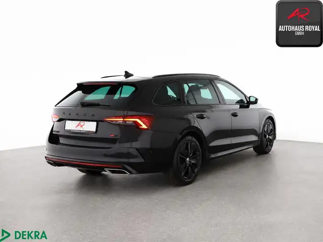 Skoda Octavia view 5