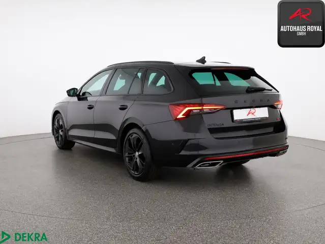 Skoda Octavia view 3