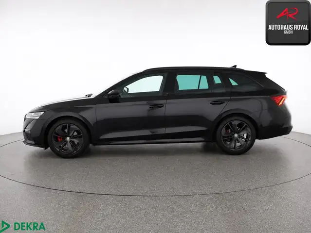 Skoda Octavia view 2