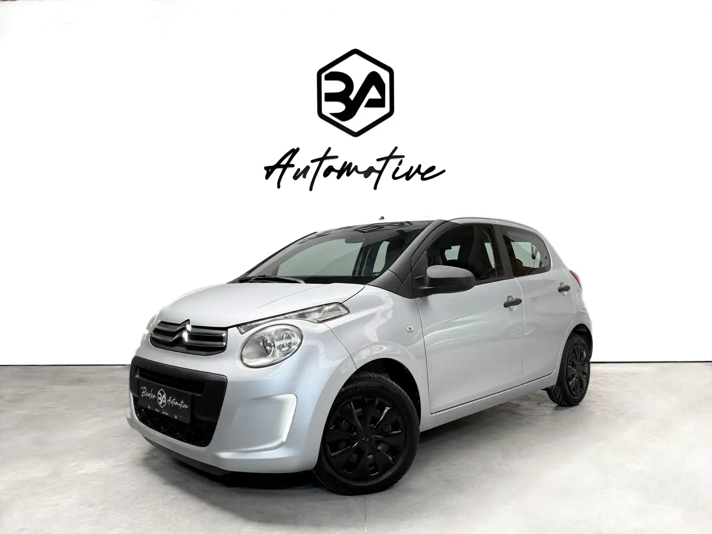 Citroen C1 1.0 VTi Shine S | 9.000KM | TVA DÉDUCTIBLE Gris - 2