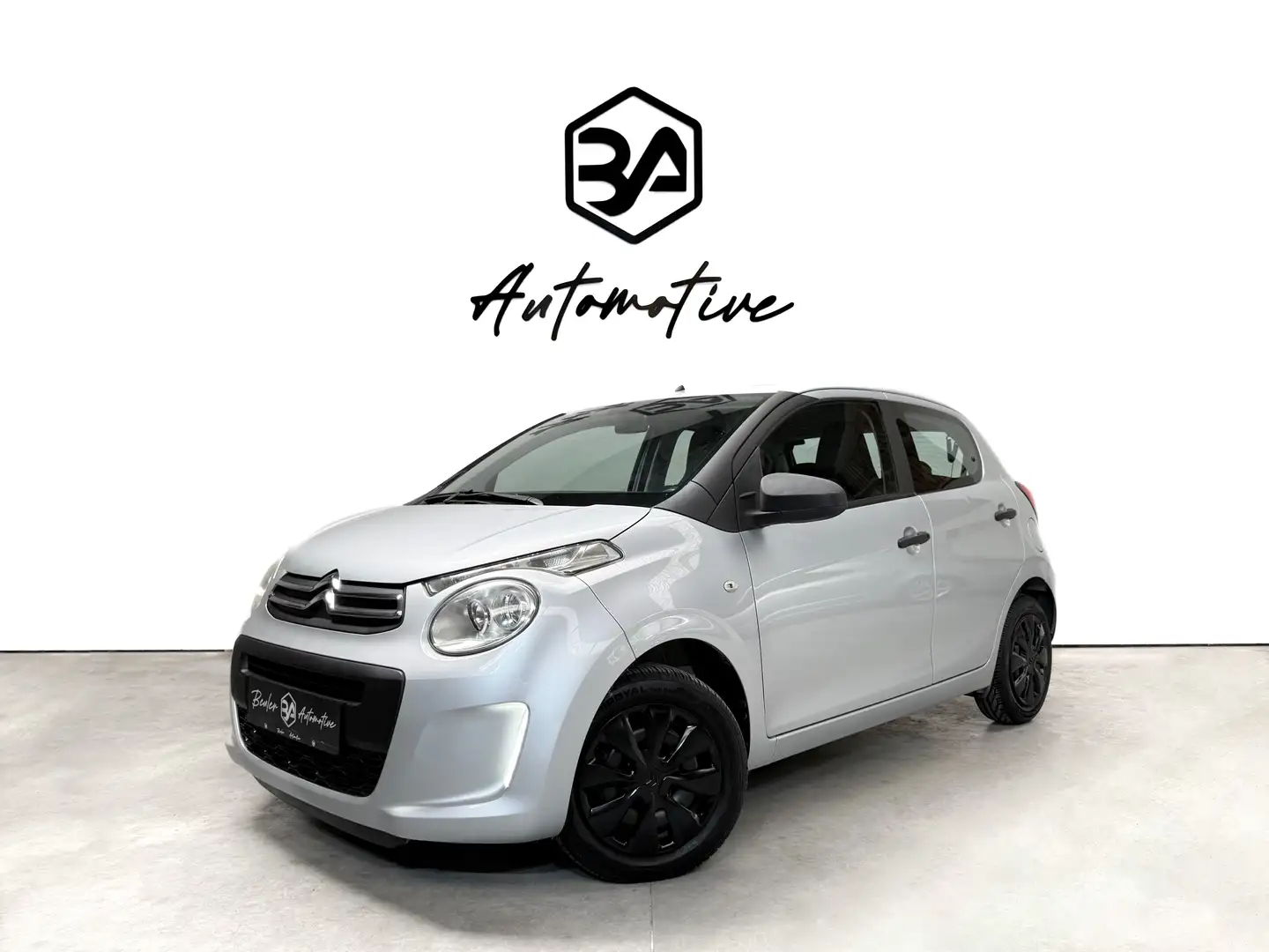 Citroen C1 1.0 VTi Shine S | 9.000KM | TVA DÉDUCTIBLE Gris - 2