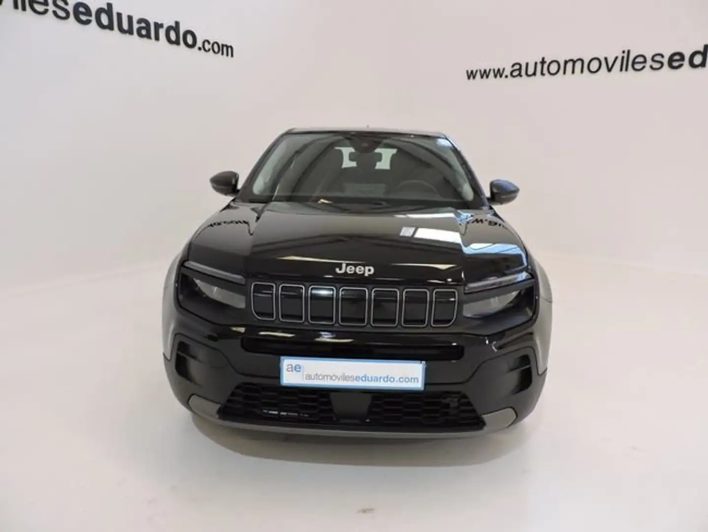 Jeep Avenger 1.2 e-Hybrid 100 CV AT Longitude Negro - 2